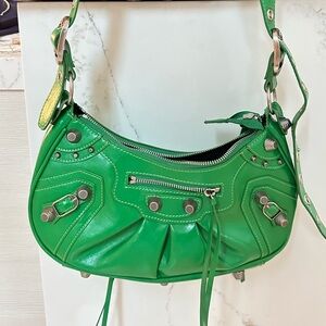 Green Balenciaga 2022 Le Cagole bag